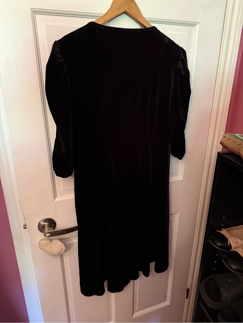 Black Velvet Dress Spiderweb Bloomchic Halloween Witchy Size 12 NWT - Picture 4 of 4